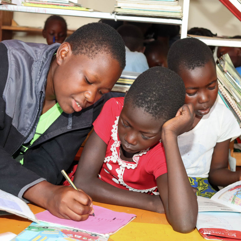 Kiwimbi Leadership Scholars